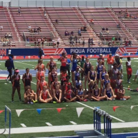 Girls Track and Field 4x100